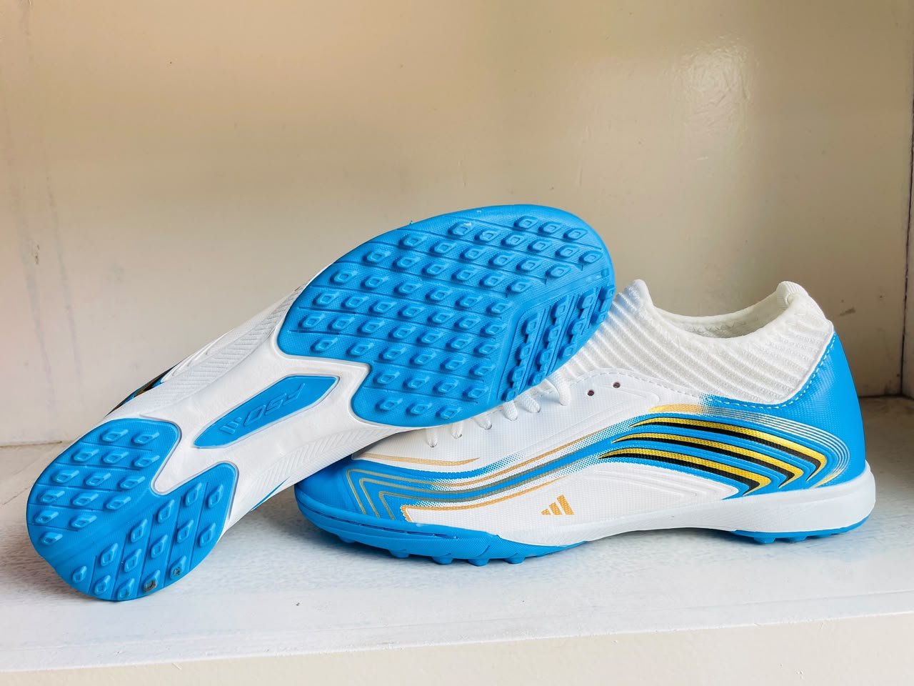 Football Turf Shoe F 50 Double leyar Stich AL White