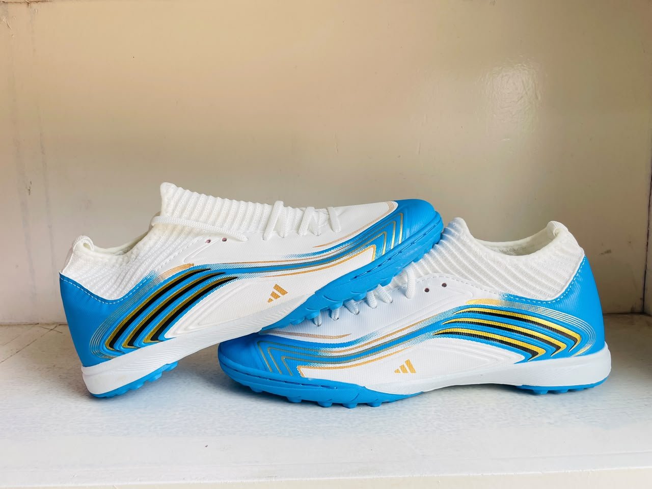 Football Turf Shoe F 50 Double leyar Stich AL White